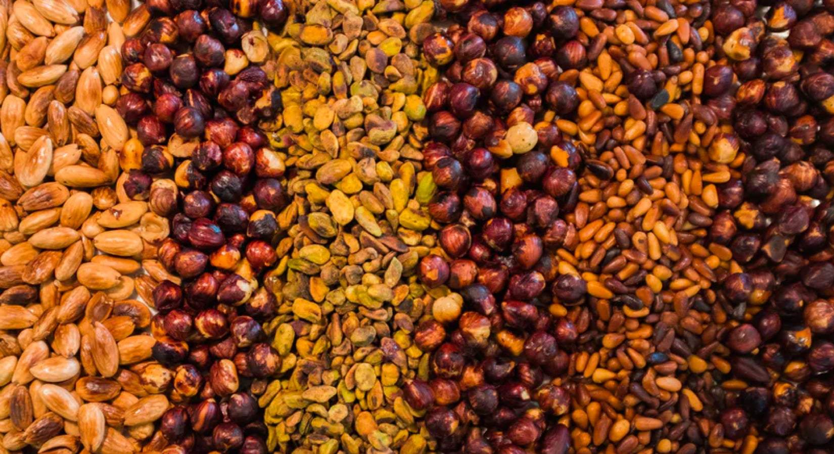 Know Your Nuts: How Many Nuts Are Equal To A 30g Handful? - Discount Supplements